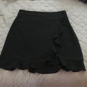 LOFT Ruffle Skirt - Size 10